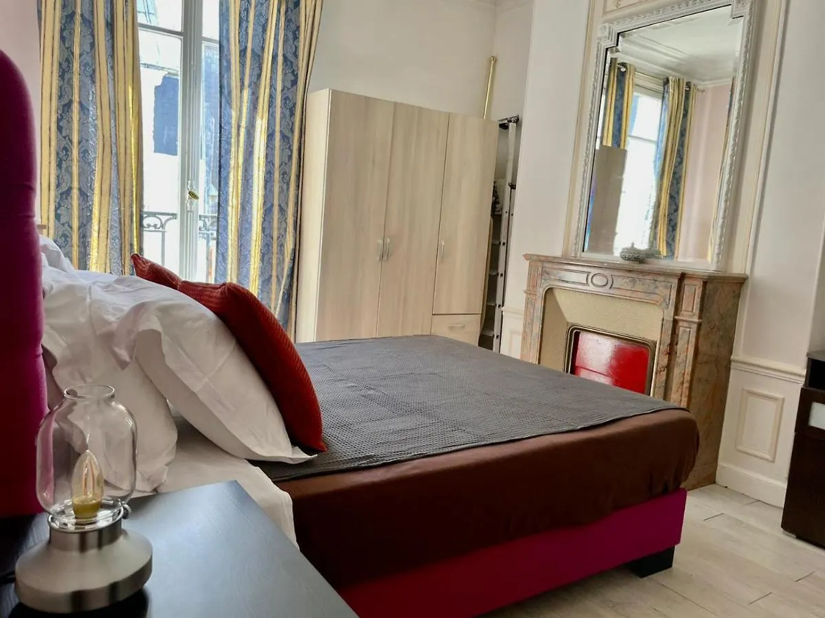 Apartment Haussmann Opera Penthouses 130M2 Paris